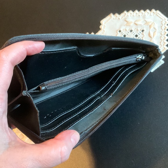 3/25$ Wallet - Picture 3 of 4